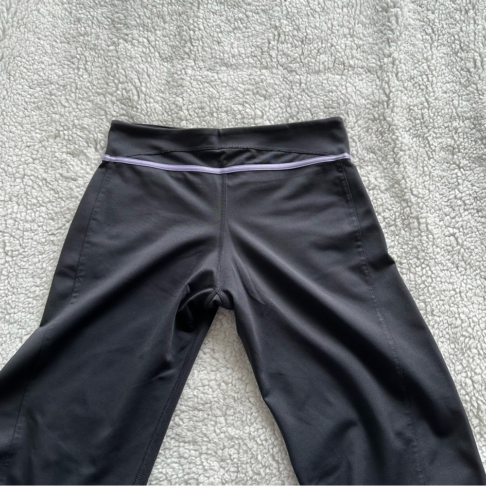 NWOT- ADIDAS FLARED PANTS (size:S) - Picture 5 of 9